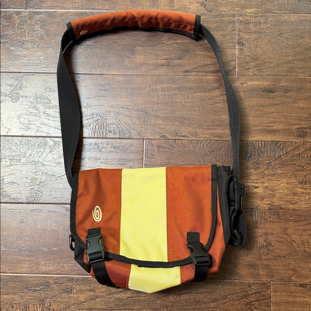 Timbuk2 messenger bag